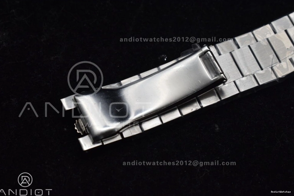 A 720 Weight On GSF Bracelet President Gain Blue Iced 40 TimelessDesign DayDate Crystal Dial SS 0110